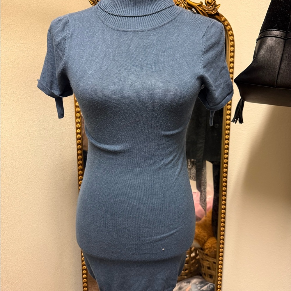 Blue Short Sleeve Knit Dress